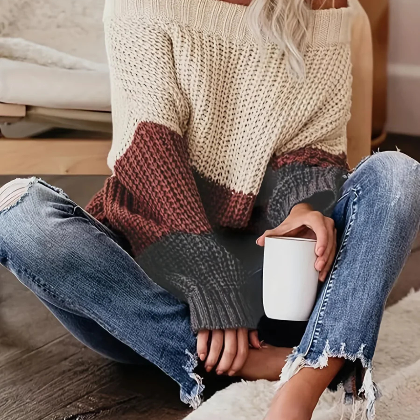 Alina | Schulterfreier Strickpullover mit lässigem Chic