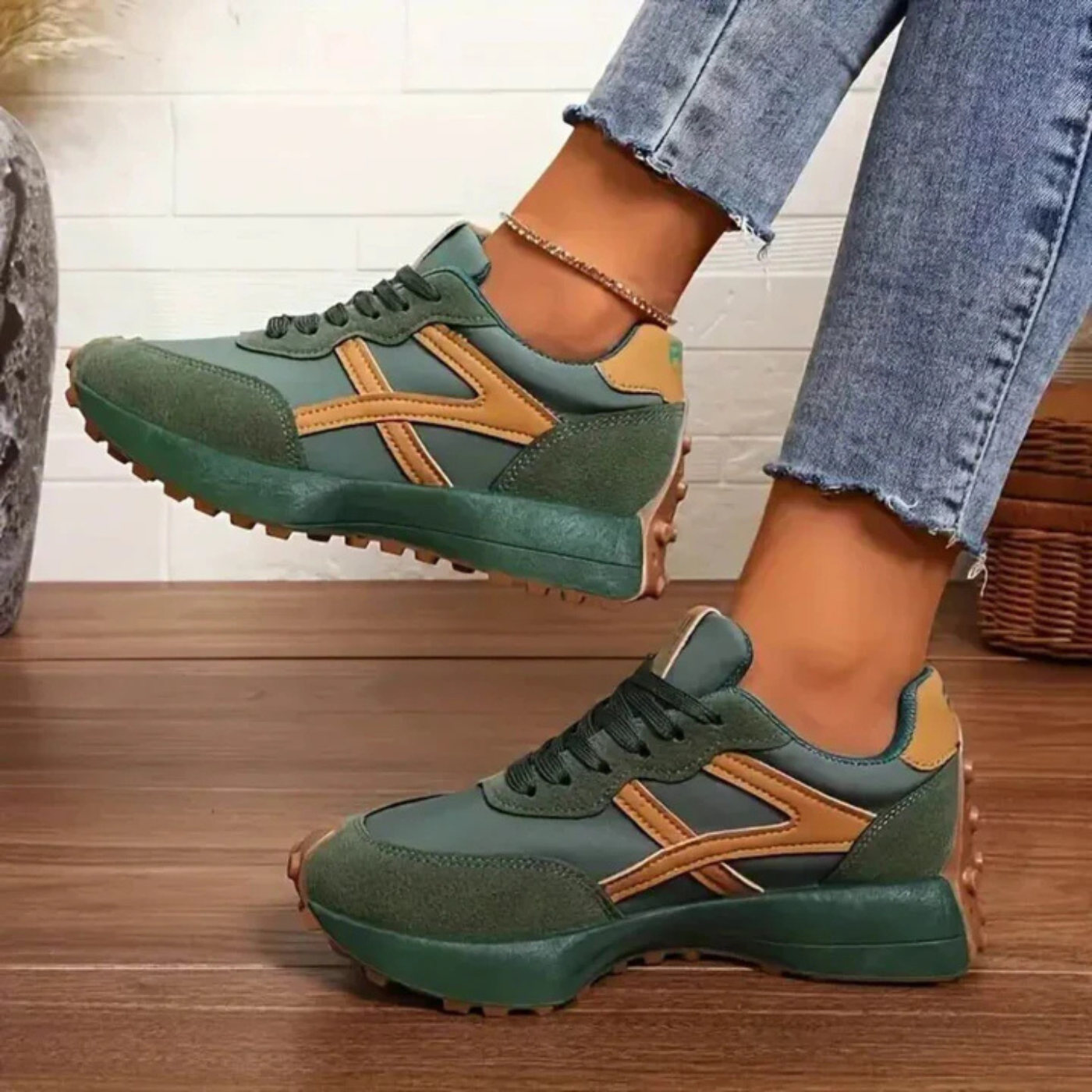 Leonie | Stylische, rutschfeste Sneaker für Damen